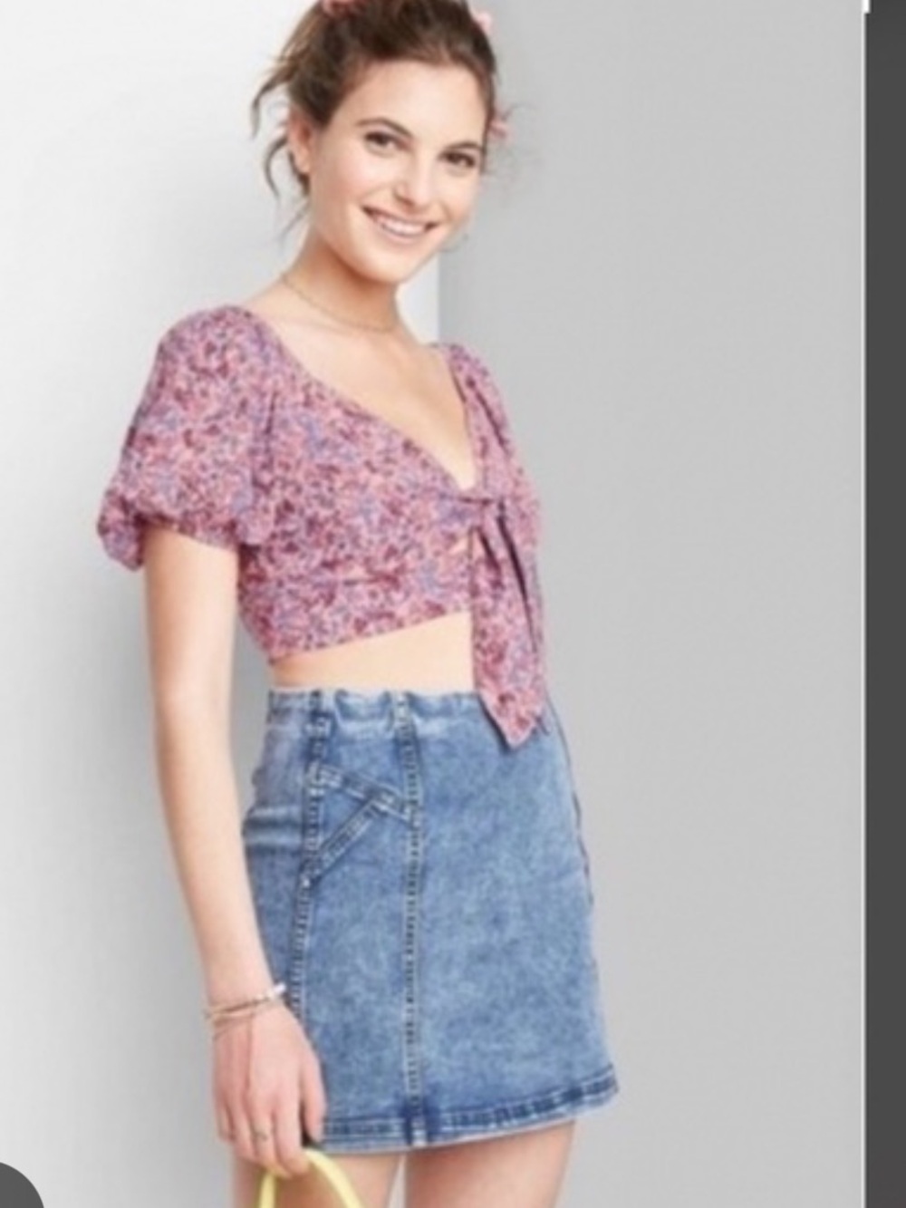 WILD FABLE FLORAL TIE FRONT CROP TOP NEW WITH TAG